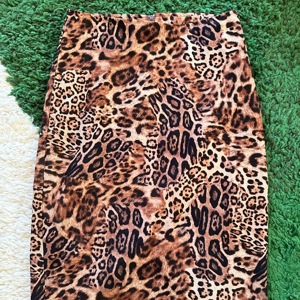 Vintage 90s Leopard Print XOXO Pencil Skirt